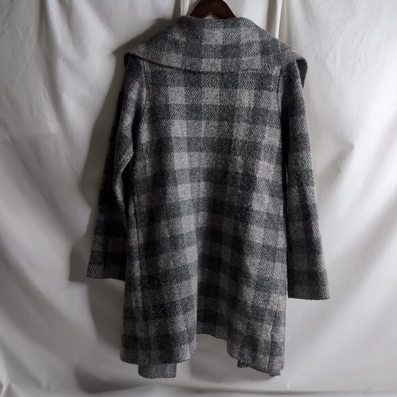 Ellen Tracy Women's Grey/Light Grey Acrylic/Wool Cardigan/Shawl, Size XL - Picture 2 of 6